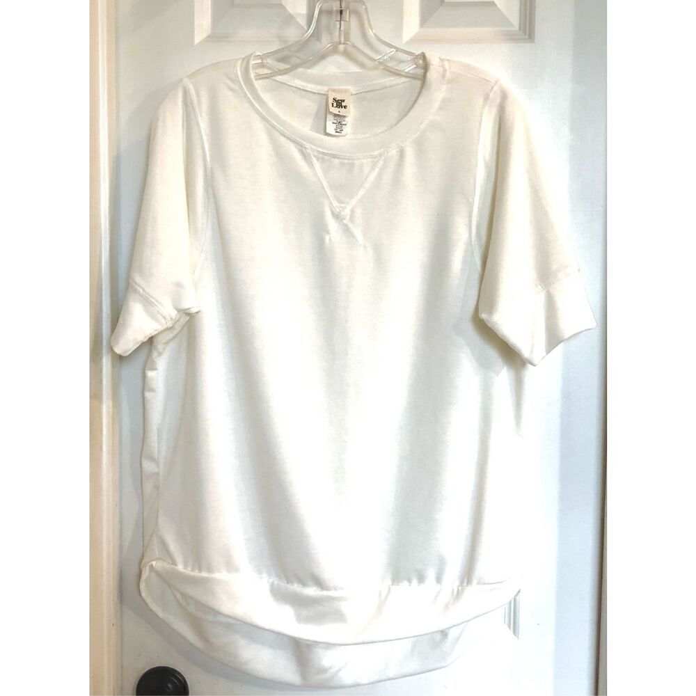 SEW IN LOVE - 🎉HP🎉 NWOT - L Sz Small Banded Hem White Tee. OVERSIZED